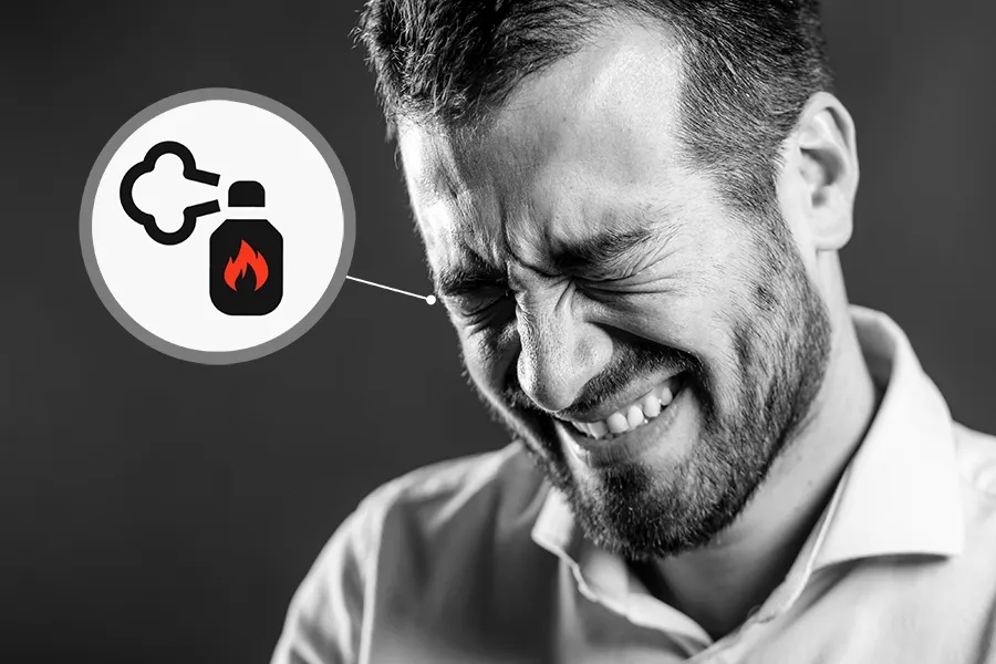 Jak zmyć gaz pieprzowy ze skóry - skuteczne metody i porady